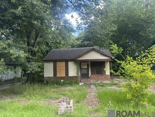 5755 Byron St, Baton Rouge, LA, 70805-3838 | Card Image