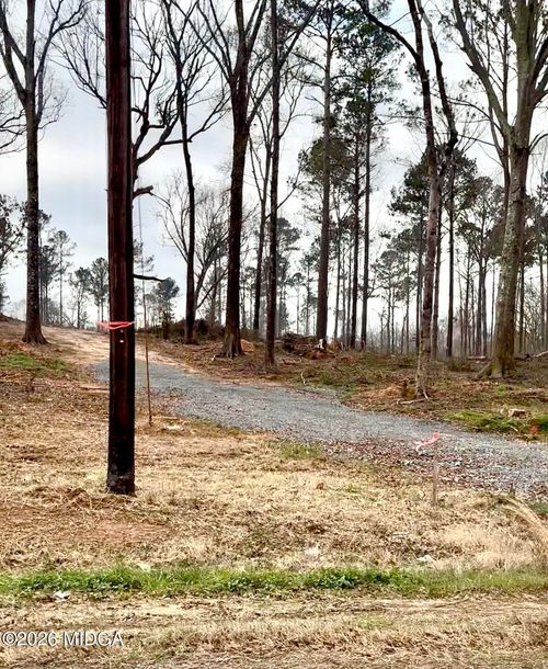 8290 Lower Thomaston Rd, Macon, GA, 31220-6700 | Card Image