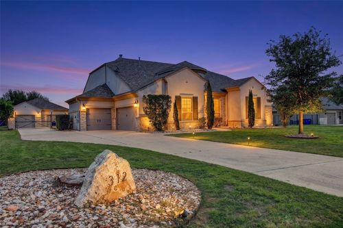 312 Flintlock Dr, Leander, TX, 78641-2765 | Card Image