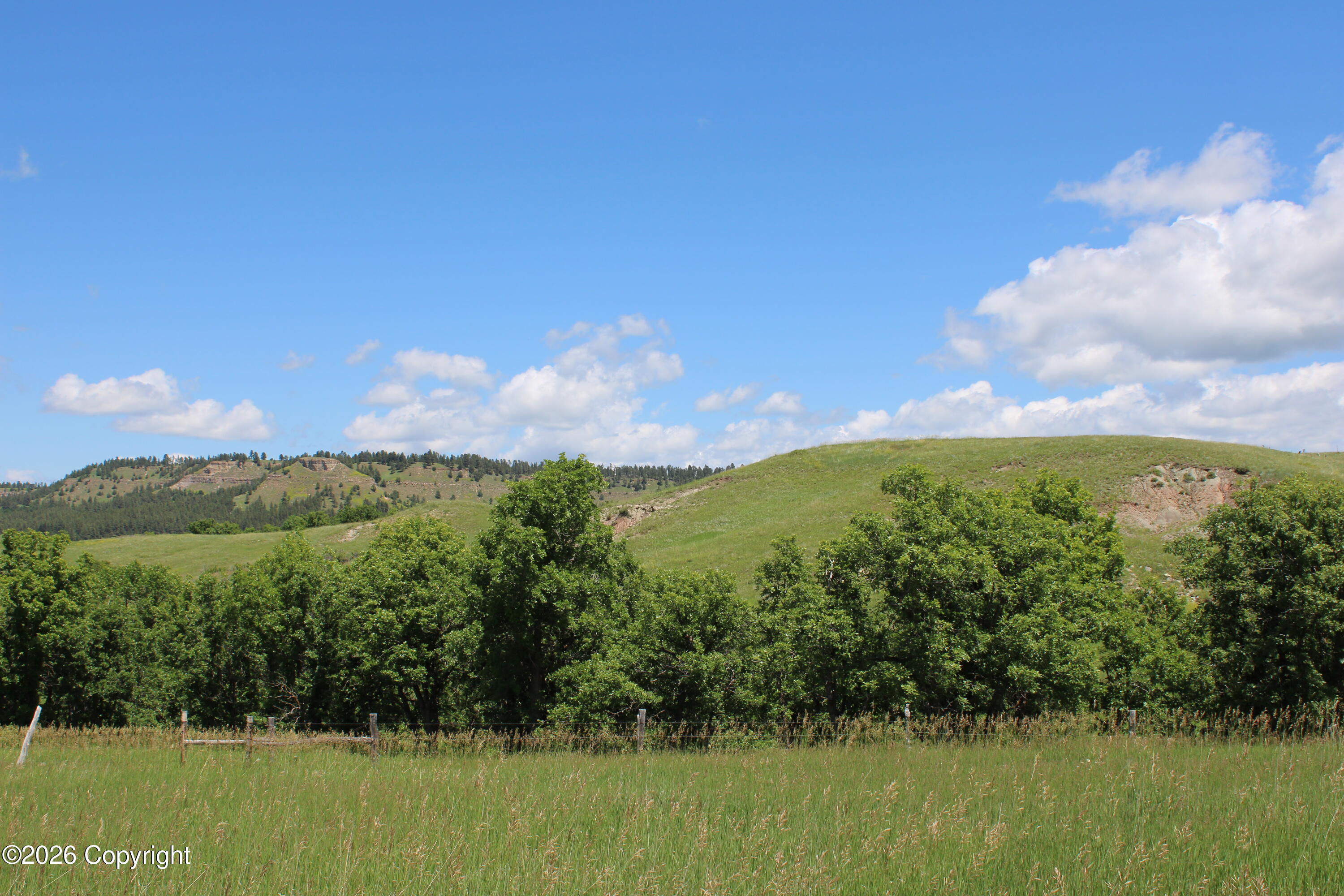 Land in Hulett 2
