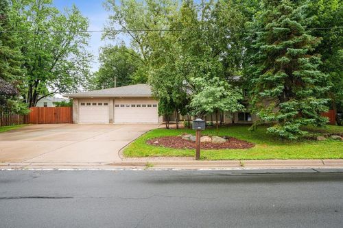 3620 Highland Ave, White Bear Lake, MN, 55110-7305 | Card Image
