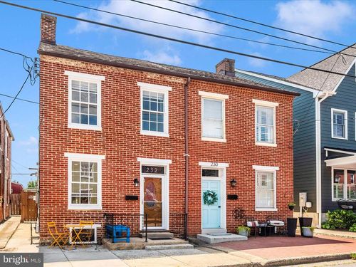 232 E 6th St, FREDERICK, MD, 21701-5220 | Card Image