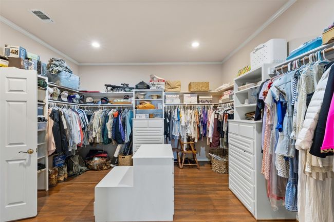 Primary suite walk-in closet | Image 23