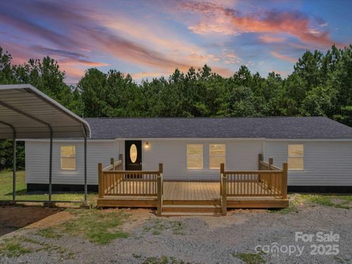 147 Xienghorne Rd, Mount Gilead, NC, 27306-8831 | Card Image