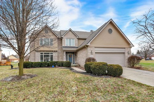 13560 Kingsbury Dr, Carmel, IN, 46032-9577 | Card Image