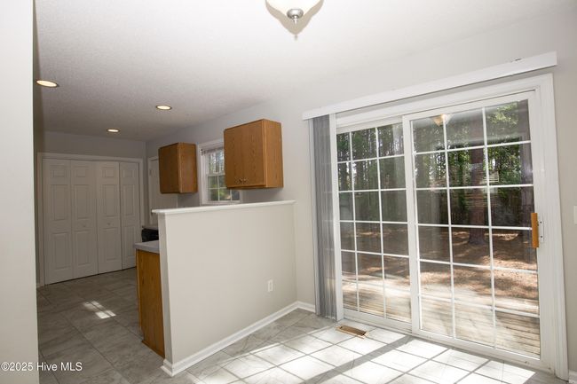 195 Woodgreen Dr, House other with 3 bedrooms, 2 bathrooms and null parking in Aberdeen NC | Image 5