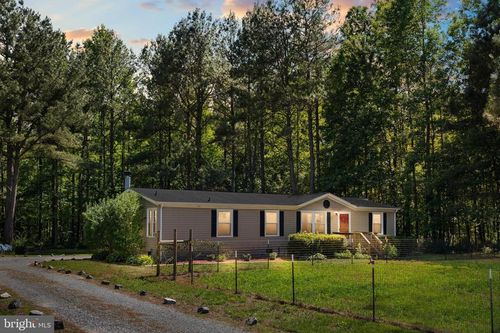 4278 Dorrell Rd, Aylett, VA, 23009-2209 | Card Image