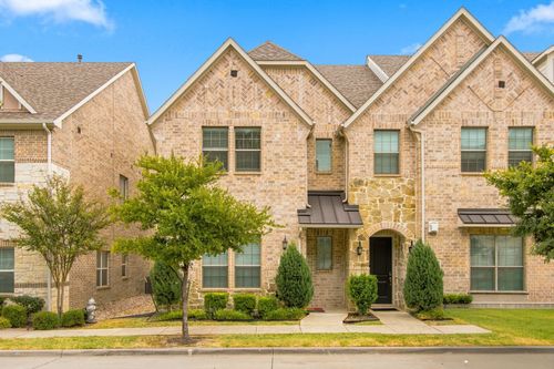 303 Ferndale St, Lewisville, TX, 75056-6723 | Card Image