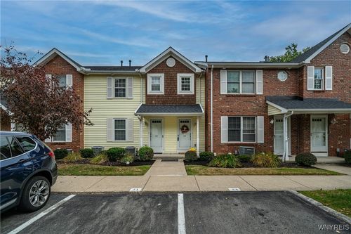 29 Olde Stone Ln, Lancaster, NY, 14086-2665 | Card Image