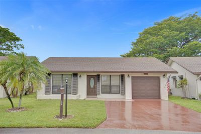 1519 Sw 21st Ter, House other with 2 bedrooms, 2 bathrooms and null parking in Deerfield Beach FL | Image 3