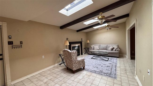 5720 Townhouse Ln, Townhouse with 3 bedrooms, 3 bathrooms and 2 parking in Beaumont TX | Image 10