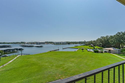 unit-315c-15575 Marina Dr, Montgomery, TX, 77356-2865 | Card Image