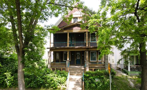 930 N 34th St, Milwaukee, WI, 53208-3350 | Card Image