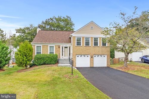 43 Bentley Dr, STERLING, VA, 20165-6003 | Card Image