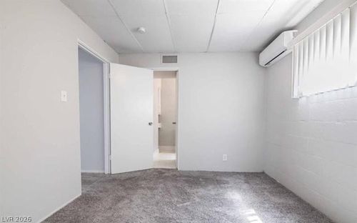 3-239 W Cleveland Ave, Las Vegas, NV, 89102-5111 | Card Image