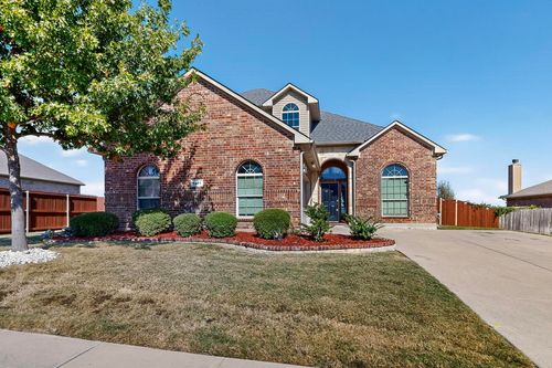 1401 Axis Deer Rd, Arlington, TX, 76002-5045 | Card Image