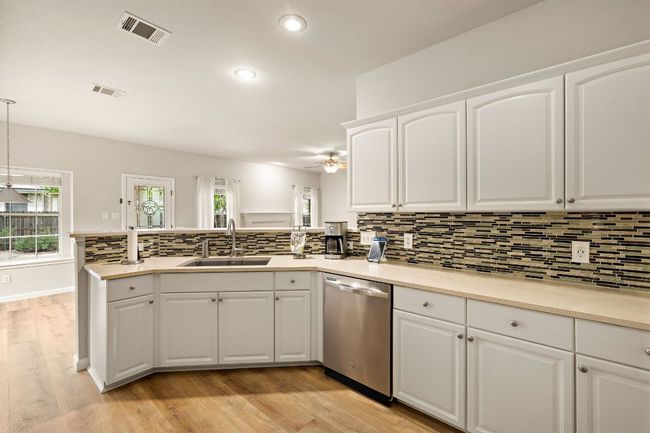 10804 N Canoa Hills Trl, House other with 3 bedrooms, 2 bathrooms and 2 parking in Austin TX | Image 13