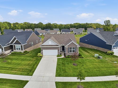 30137 Turtle Creek Circle, New Hudson, MI, 48165 | Card Image
