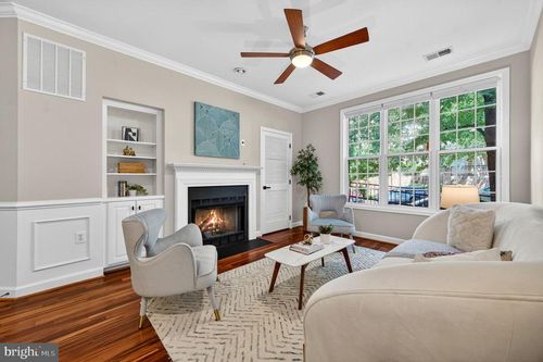 108-1320 N Wayne St, ARLINGTON, VA, 22201-5880 | Card Image