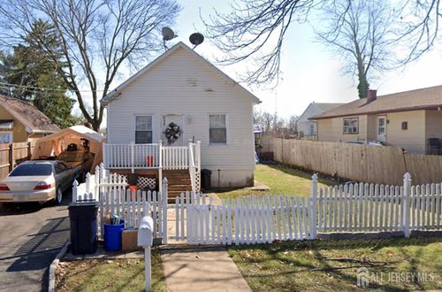 112 Victor St, Somerset, NJ, 08873-3715 | Card Image