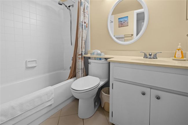 Guest Bathroom | Image 21