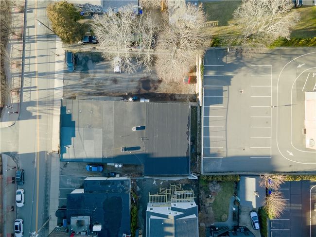 382 Thames St, Home with 0 bedrooms, 0 bathrooms and 10 parking in Bristol RI | Image 36