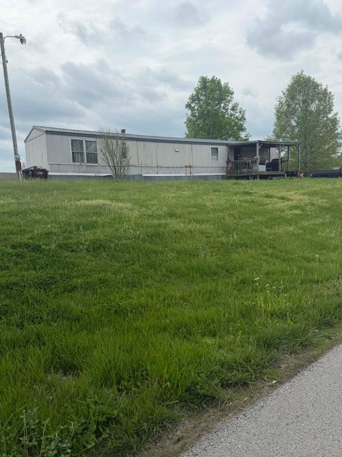 1692 Hogg Ridge Road, Williamstown, KY, 41097 | Card Image
