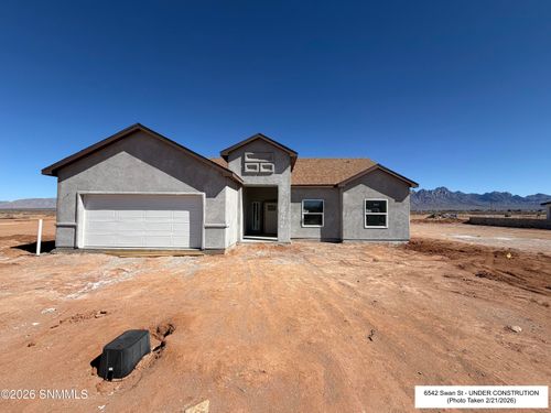 6542 Swan Street, Las Cruces, NM, 88012 | Card Image