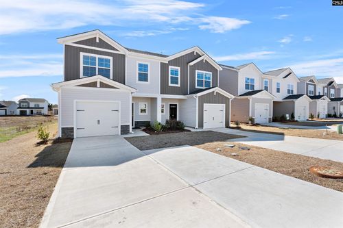 736 Gatestone Ln, Hopkins, SC, 29061-9849 | Card Image