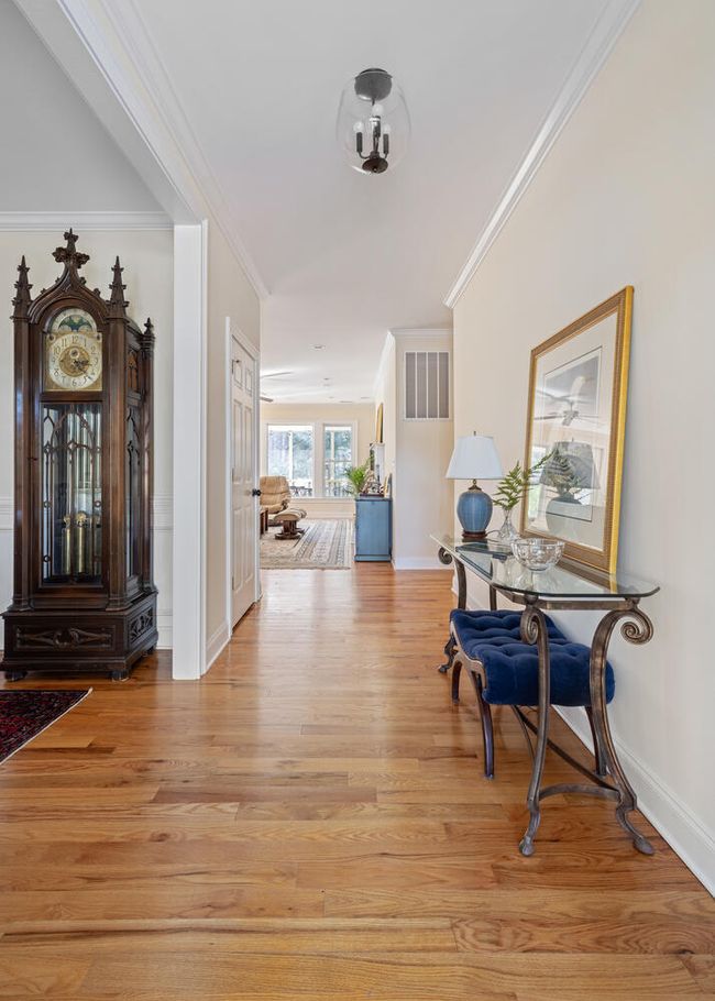 Foyer | Image 13