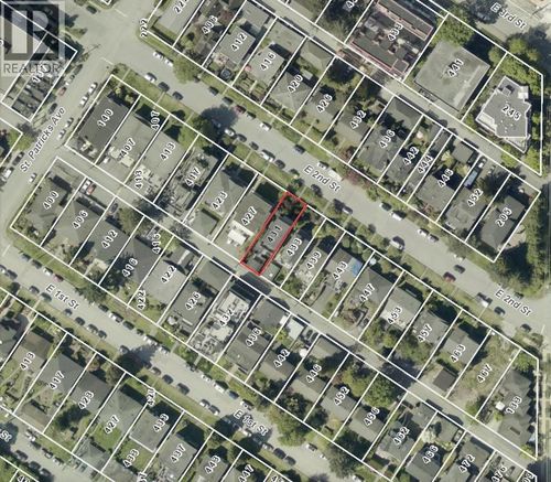 431 E 2nd Street, North Vancouver, BC, V7L1C9 | Card Image