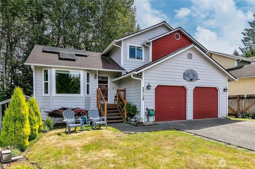 25128 168th Pl Se, Covington, WA, 98042-5225 | Card Image