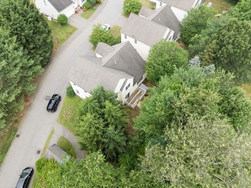 5 Equestrian Ln, Chelmsford, MA, 01824-3874 | Card Image