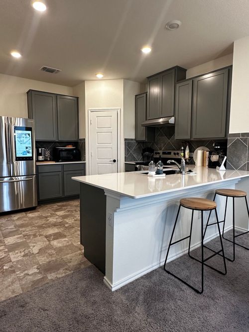 35-7311 Gray Catbird Dr, Austin, TX, 78744-4719 | Card Image