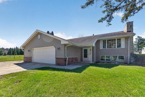 1569 County Highway A, Farmington, WI, 53090 | Card Image