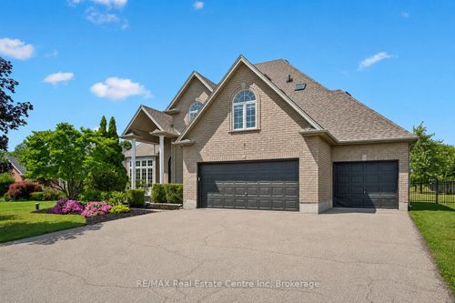 12 Telfer Glen St, Morriston, ON, N0B2C0 | Card Image