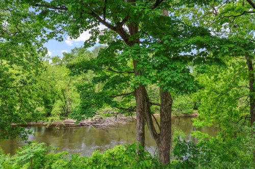 36-36 Wood Duck Ln, Tariffville, CT, 06081-9667 | Card Image