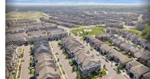 1020 Dragonfly Ave, Pickering, ON, L1X0E9 | Card Image