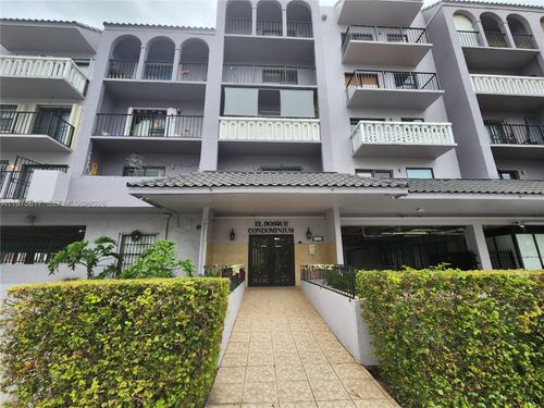 apt-301-777 Sw 9th Ave, Miami, FL, 33130-3285 | Card Image