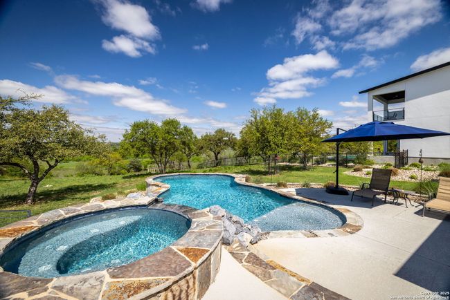 371 River Cliff Pl, House other with 4 bedrooms, 4 bathrooms and null parking in Spring Branch TX | Image 17