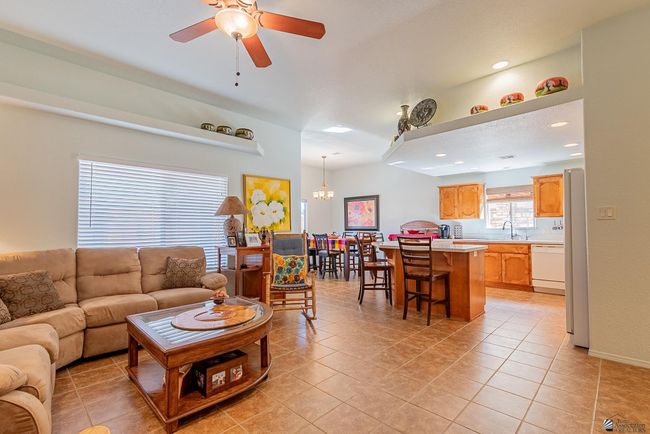 14326 E 51 St St, House other with 4 bedrooms, 2 bathrooms and 2 parking in Yuma AZ | Image 4