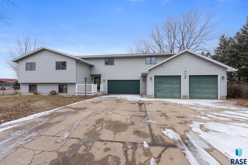 301 N Locust Ave Avenue, Sioux Falls, SD, 57103 | Card Image