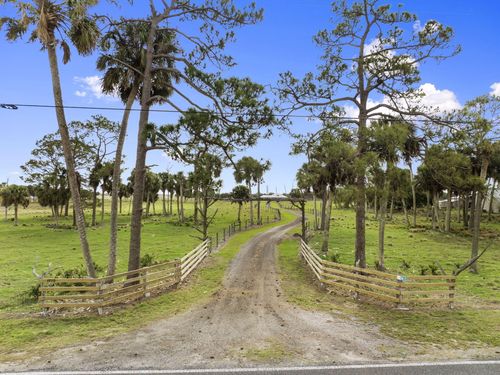 1720 S Brocksmith Rd, Fort Pierce, FL, 34945-4422 | Card Image