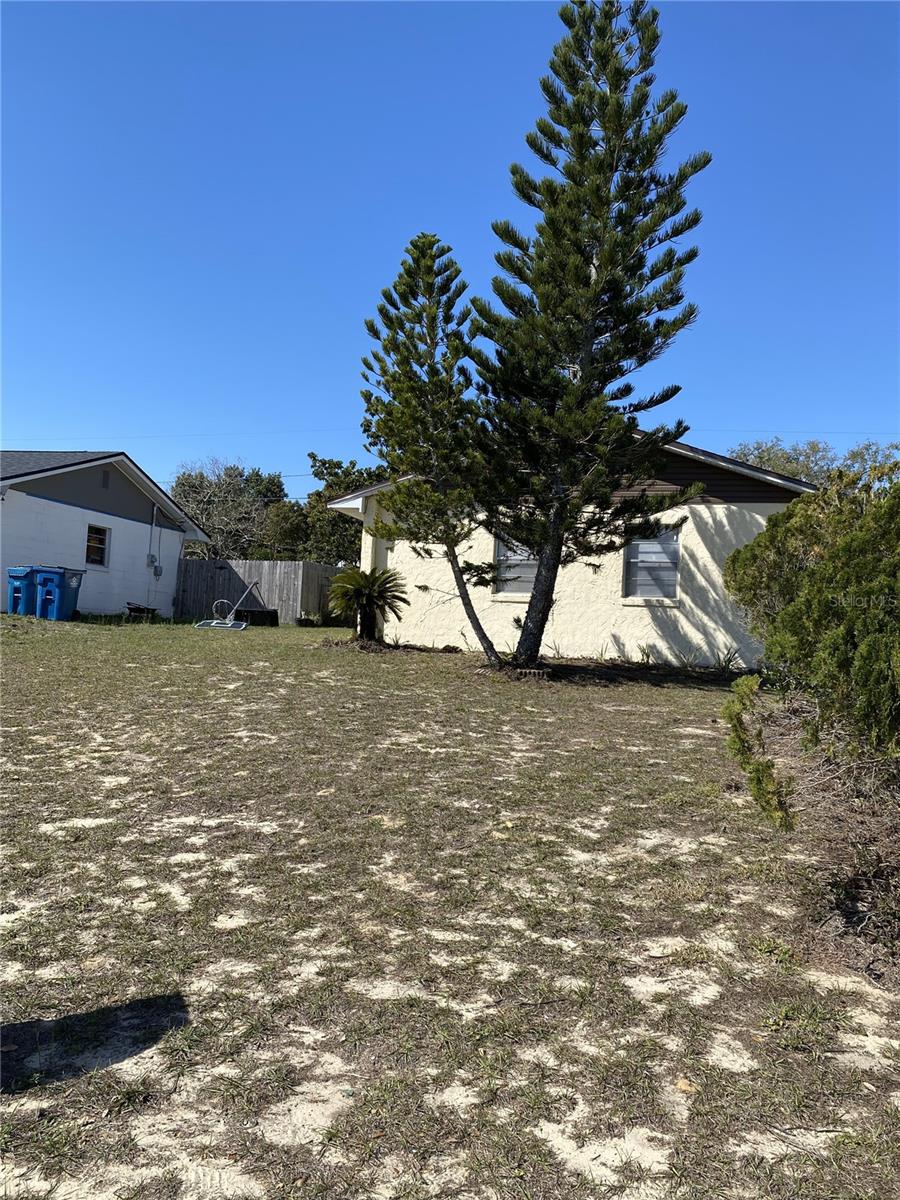 Brentwood Dr, Lake Wales, FL 33898