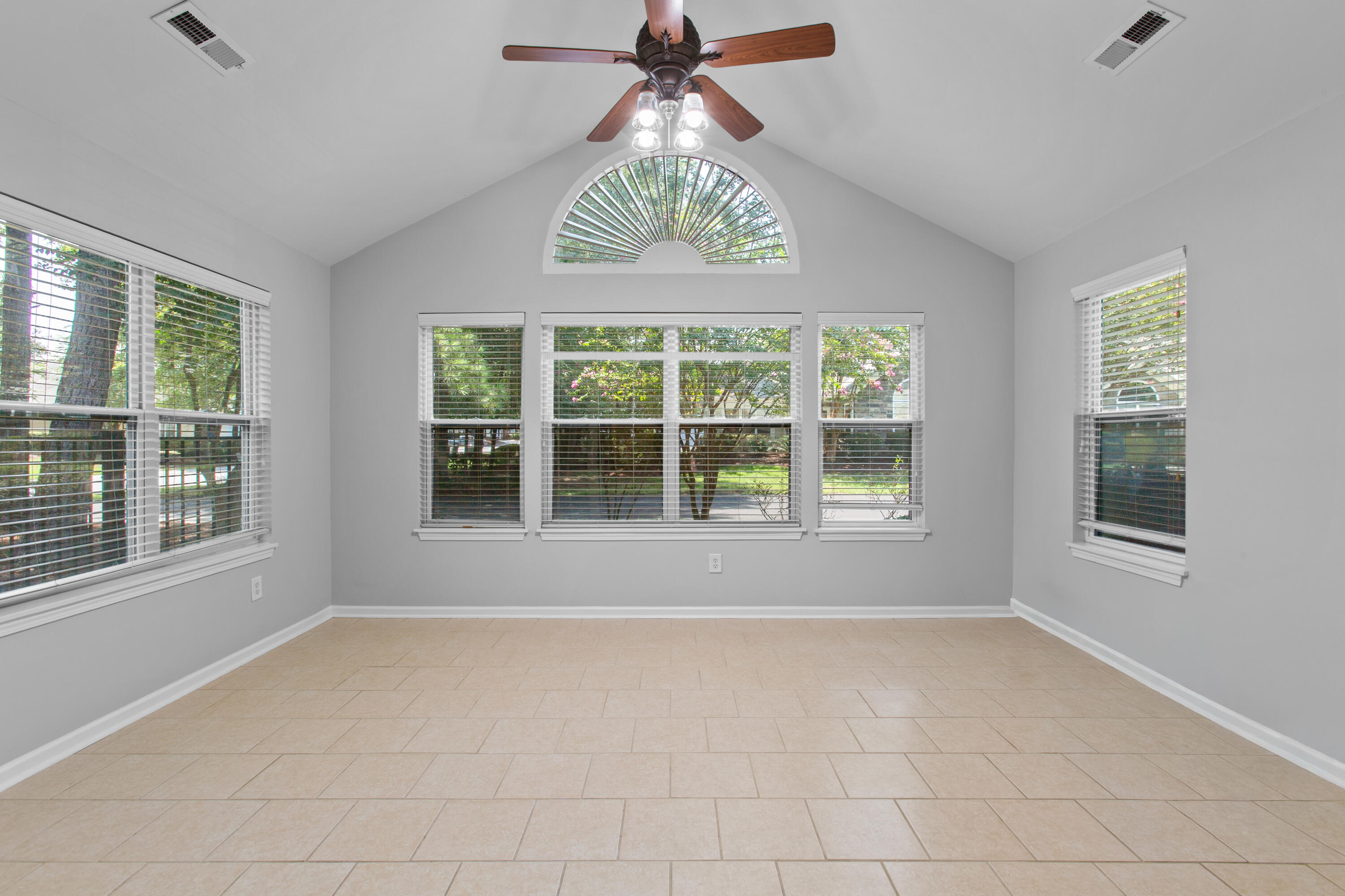Residential in North Charleston 5