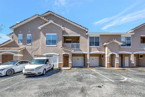 18112-18112 Villa Creek Drive, TAMPA, FL, 33647 | Card Image