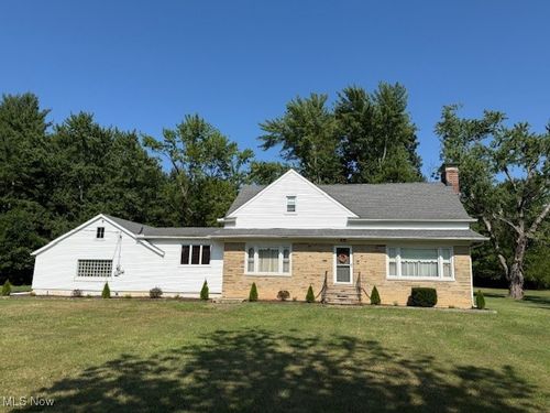 11637 Ravenna Rd, Chardon, OH, 44024-9046 | Card Image