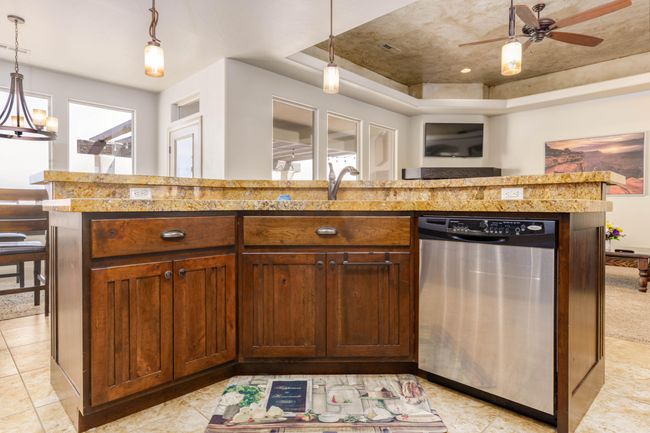 4352 W 2440 S-Wendy Bunnell (18 of 44) | Image 15