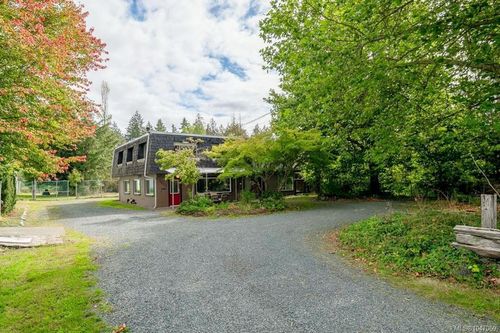 5633 Strick Rd, Port Alberni, BC, V9Y8W4 | Card Image