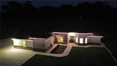 2015 S Lees Summit Rd, Independence, MO, 64050-4834 | Card Image